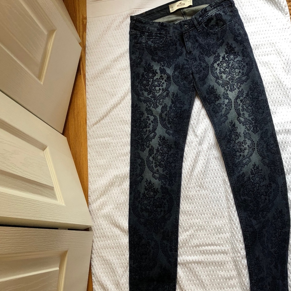 Hollister Lace Pattern Jeans